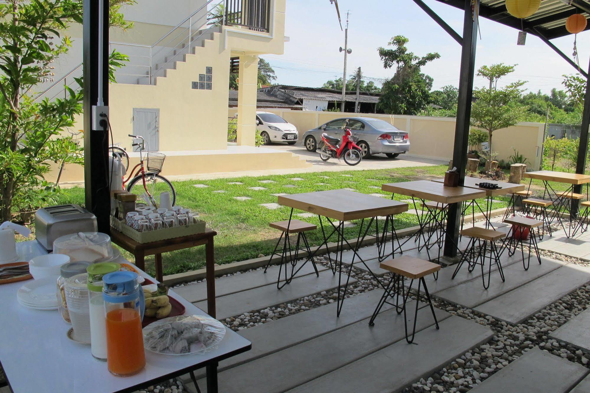 Sweet Dreams Hotel Phetchaburi Eksteriør billede